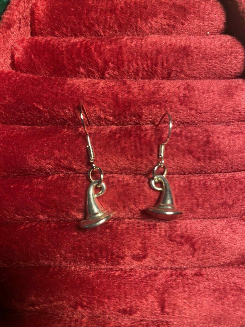 Witch hat earrings