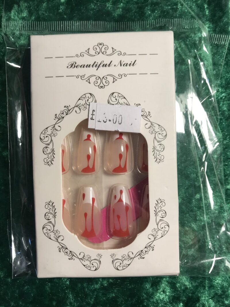 Blood drip nails