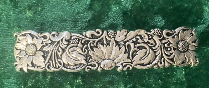 Flower hair clip