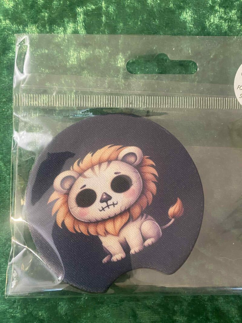 Spooky lion car coaster