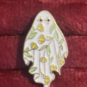 Flower ghost pin