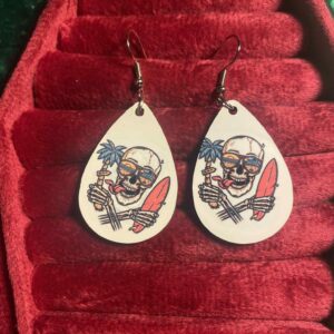 Beach skull earrings