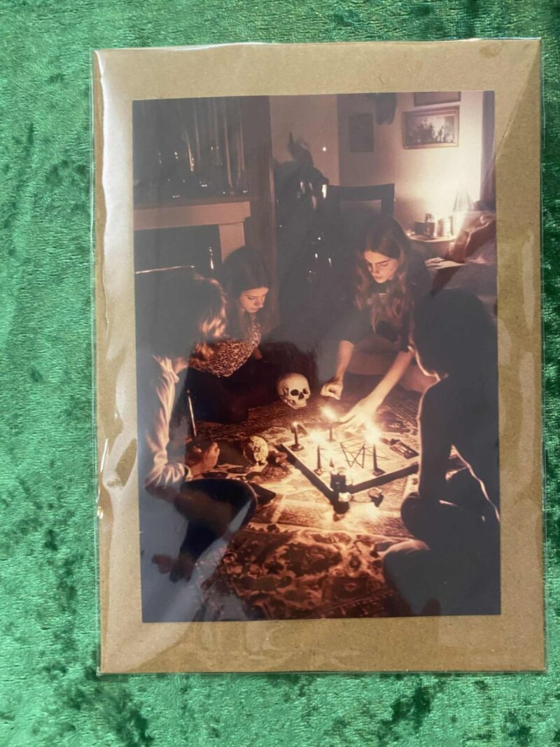 70’s Seance