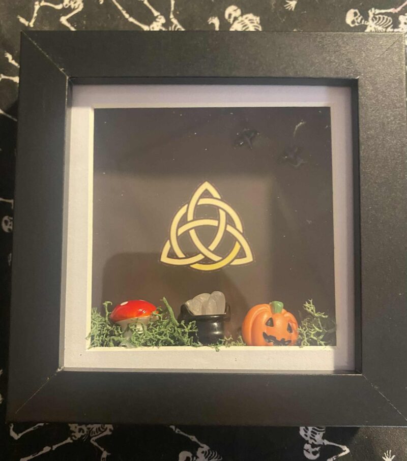 Witchy frame