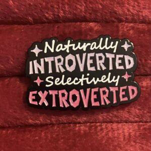 Naturally introverted pin 