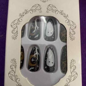 Witchy Ghost Nails